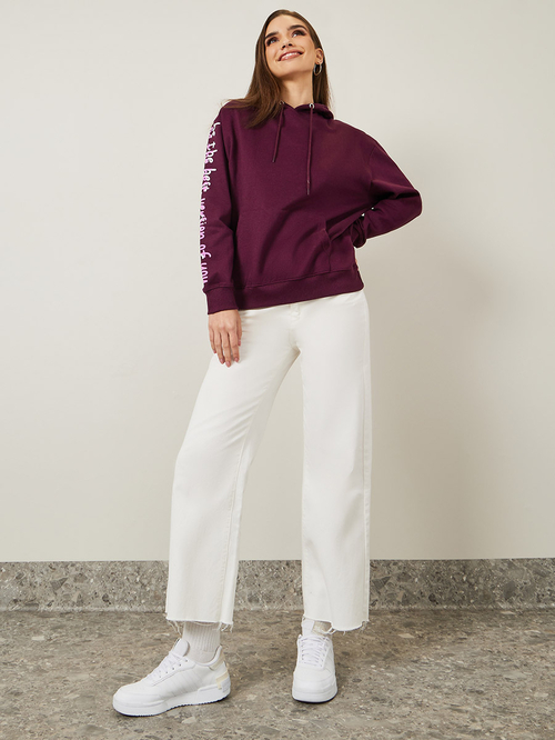 Buy Regular Fit Be The Best Version Slogan Hoodie Burgundy For Women Styli Saudi