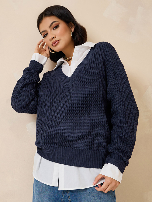 Buy Oversized Fit Chunky Knit Regular Length Sweater Navy Blue For Women Styli UAE