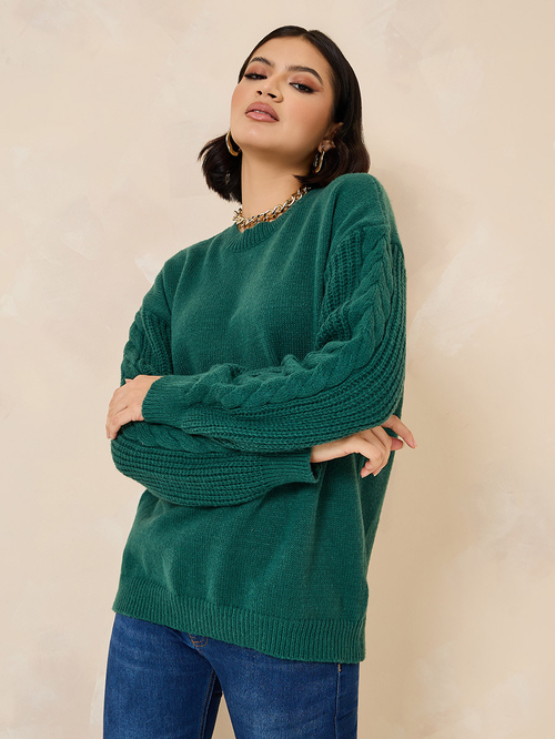 Sweater with cable knit sleeves top