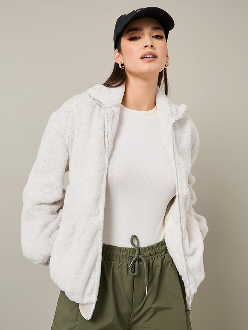 Oversized fuzzy jacket on sale