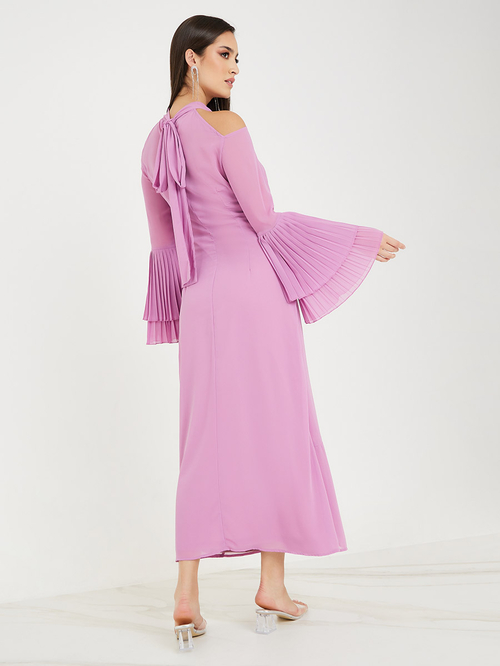 Buy Pleated Bell Sleeves A Line Maxi Dress Pink For Women Styli Saudi