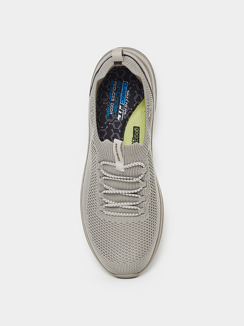 Skechers classic fit shoes sales
