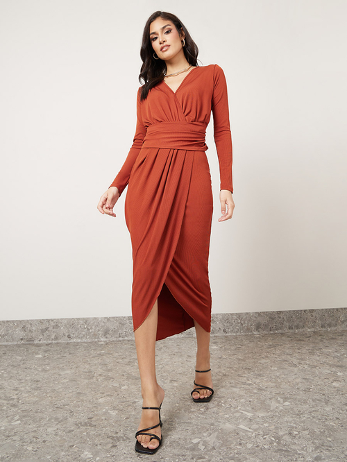 Buy Gathered Waist Ribbed Wrap Front Midi Dress Rust For Women Styli Saudi