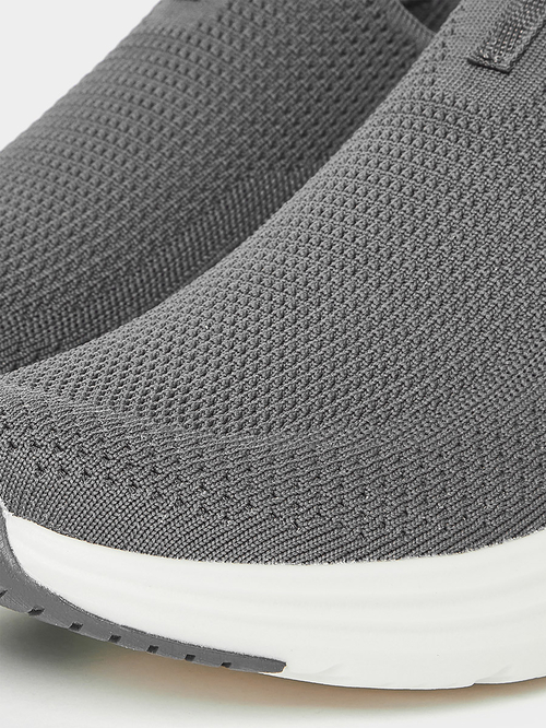 Stretch sneakers discount