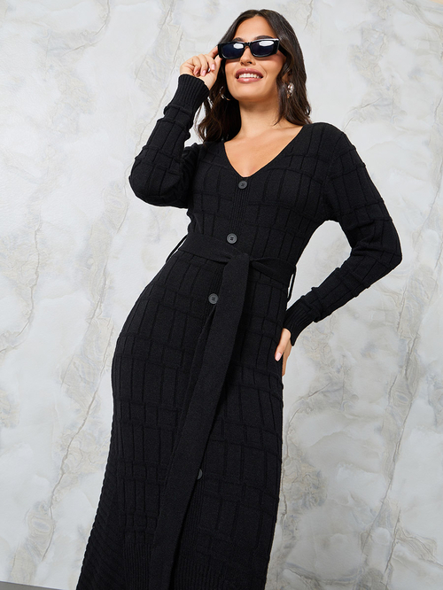 Buy Textured Knit Sweater Maxi Dress with High Low Hem Black For Women Styli UAE