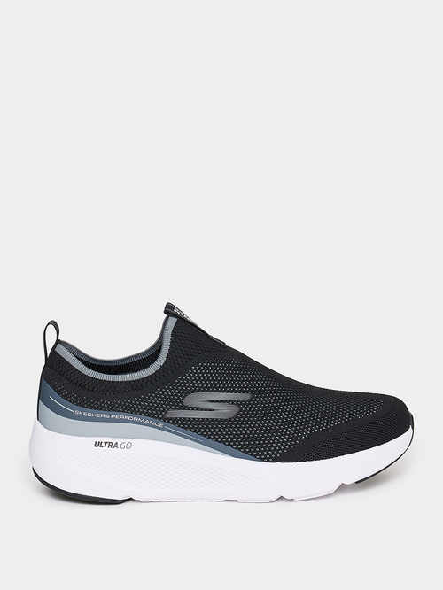 Skechers running shoes uae clearance