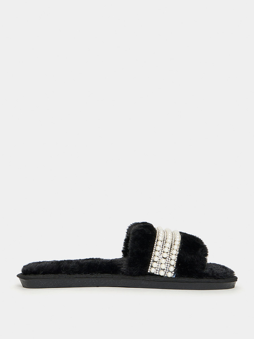 Black bedroom slippers online