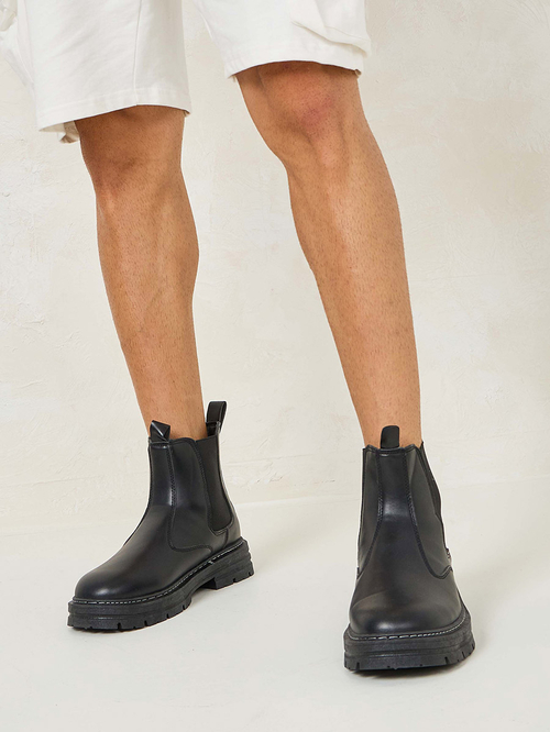 Buy Leather Look Chelsea Boots Black For Men Styli Saudi