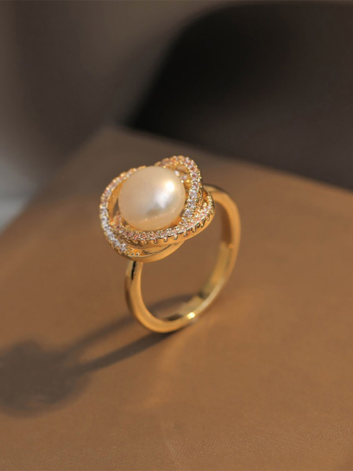 Faux hotsell pearl ring