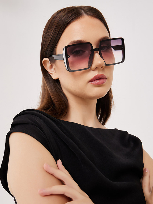 Buy Embellished Square Sunglasses Black For Women Styli UAE