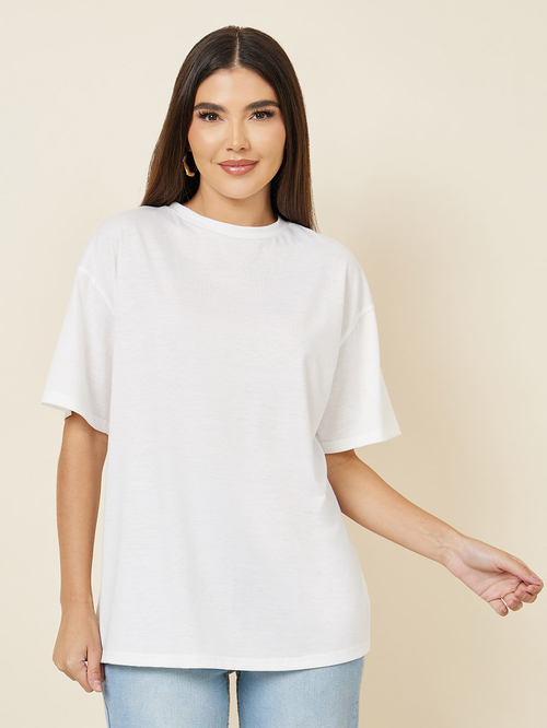 Buy Oversized Back Graphic Print Longline T Shirt White For Women Styli UAE