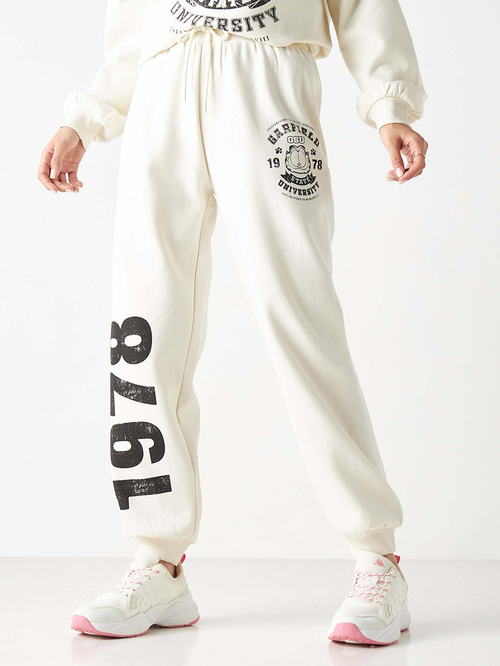 Buy Garfield Print Jogger with Drawstring White For Women Styli UAE