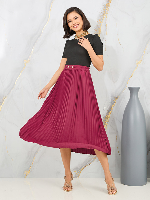 Maroon skirt set store