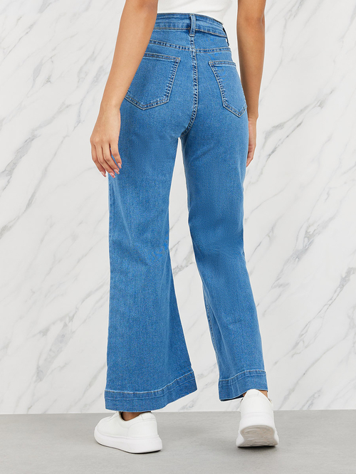 Flare and wide leg jeans top