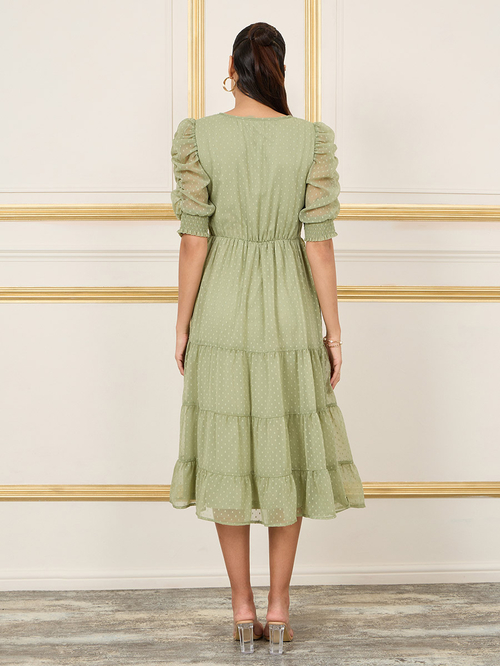 Embroidered midi dress with ruched sleeves clearance