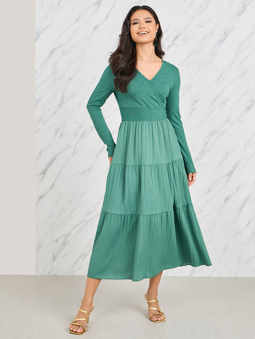 Buy Gathered Detail Tiered Midi Dressd Green For Women Styli UAE