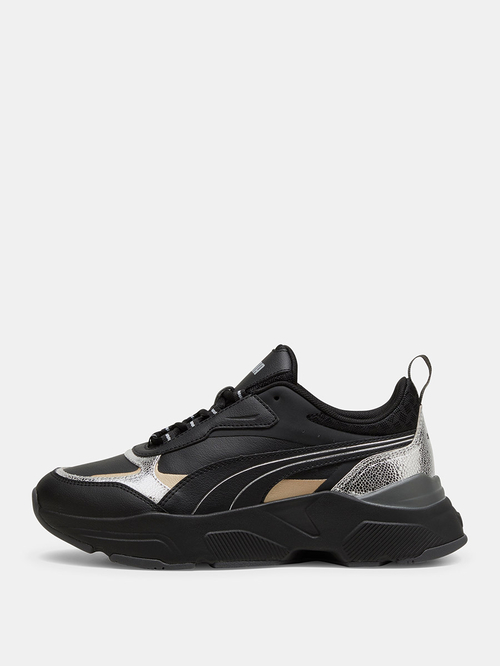 Buy Metallic Detail Chunky Shoes Black For Women Styli Saudi