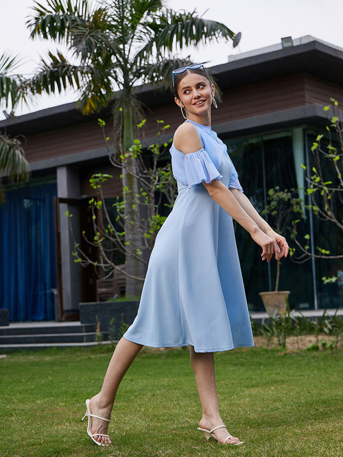 Buy Ruffle Detail Cold Shoulder Sleeves Midi Dress Blue For Women Styli Kuwait