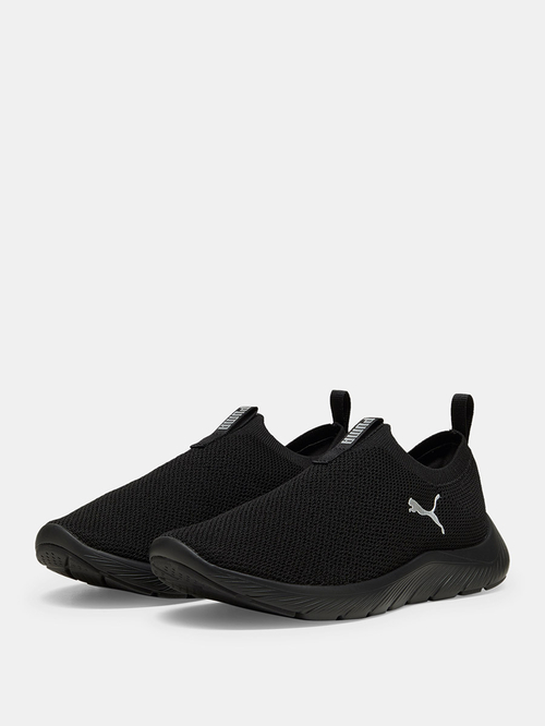Slip on running trainers hotsell