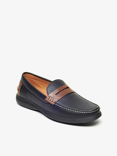 Buy Stitch Detail Slip On Moccasins Black For Men Styli Kuwait
