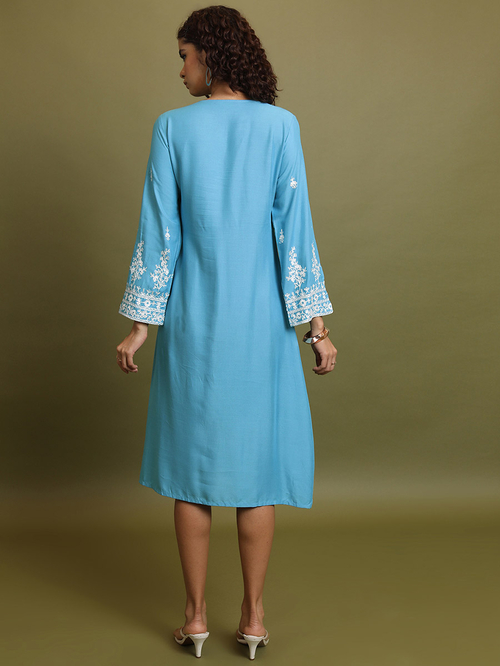 Embroidered floral midi dress shop