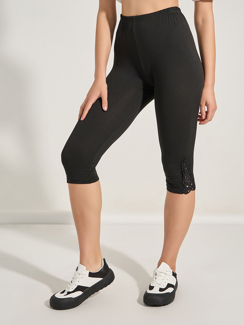 Buy Side Lace Insert Elastic Waistband Leggings Black For Women Styli UAE