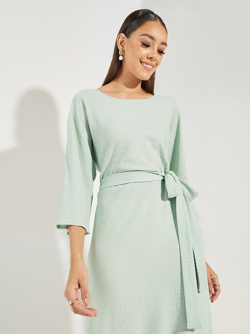 Buy Textured Jalabiya with Side Slit Green For Women | Styli