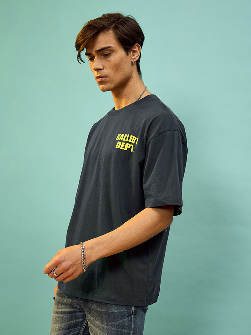 2024人気No.1の Buy Gallery Dept Graphic Print Oversized T-Shirt Grey For トップス