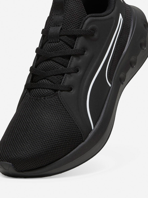 Buy SOFTRIDE Carson Running Shoes Black For Men Styli UAE