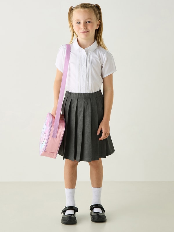 Solid Short Sleeves Shirt with Pleat Detail and Peter Pan Collar
