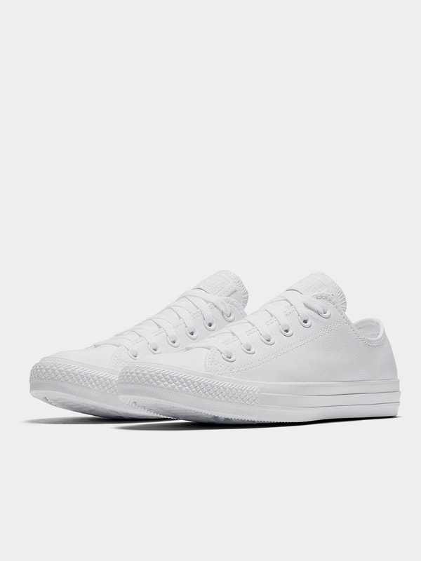 Buy Chuck Taylor All Star Solid Leather Sneakers White For Men Styli UAE