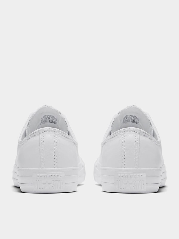 Chuck taylor all star leather low top white clearance