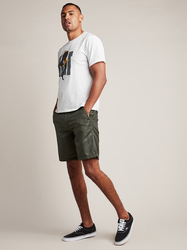 Olive green shorts outfit mens on sale