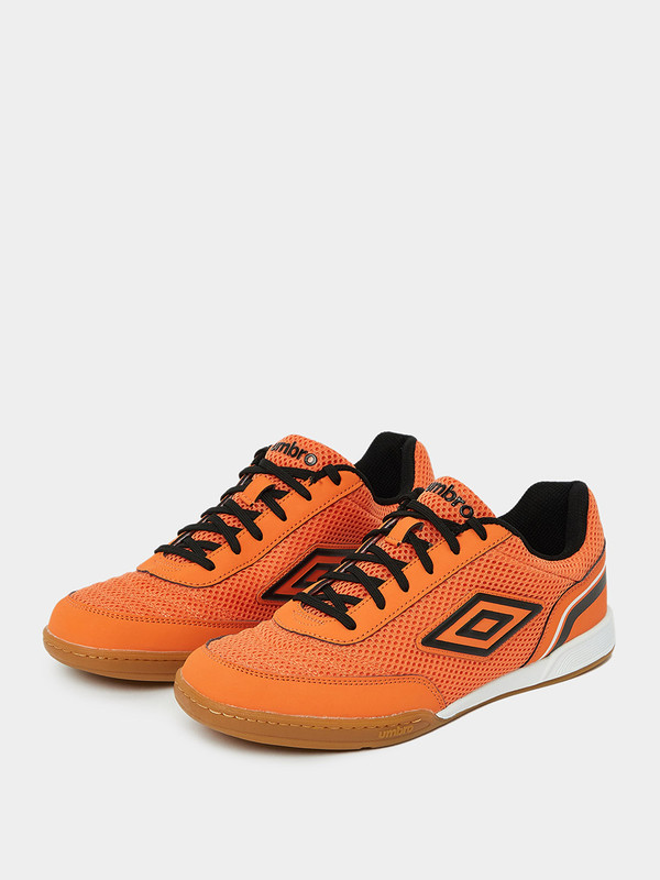 Buy Futsal Street V Trainers Orange For Men Styli UAE