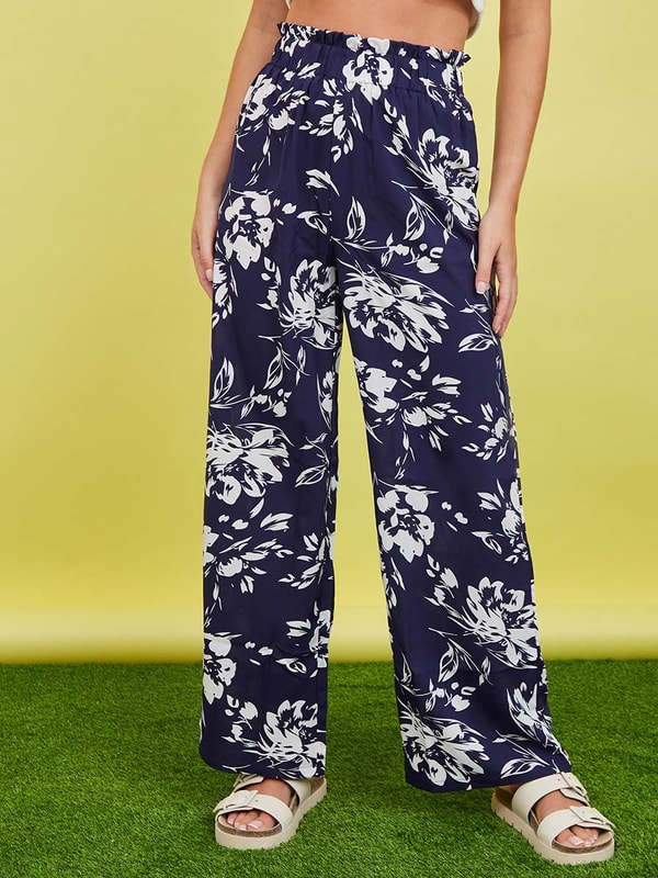 Floral Printed Wide Leg Trouser Styli Floral Printed Wide Leg Trouser Styli