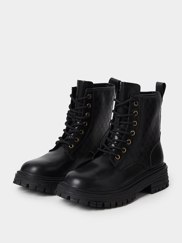 Chunky outsole sales