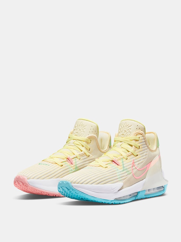 Nike lebron witness 3 basketball shoes hot sale