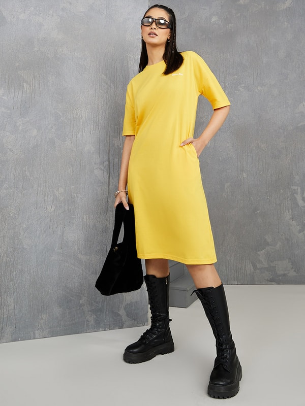 Short Sleeves Loose Fit Shift Dress For Women at Saudi Styli