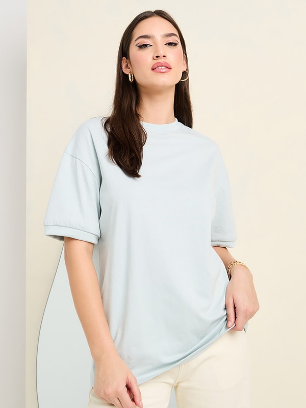 Oversized neck hotsell