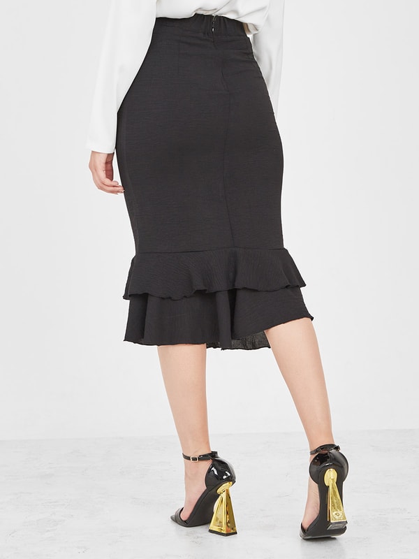 Black ruffle pencil skirt 2025