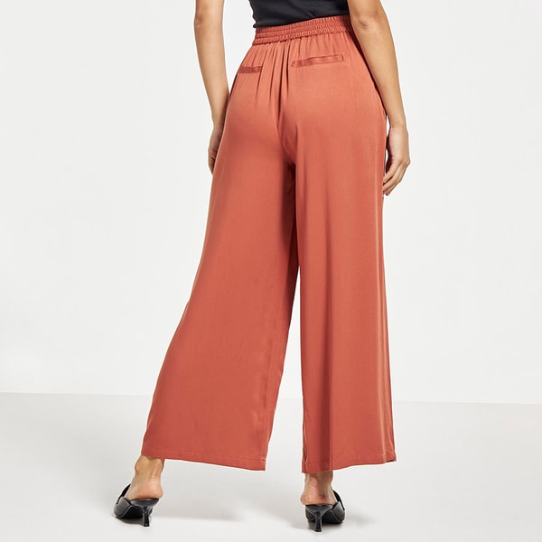 Palazzo pants shop with open leg