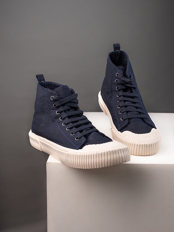 Buy Hi Top Canvas Lace Up Sneakers Navy Blue For Men Styli UAE