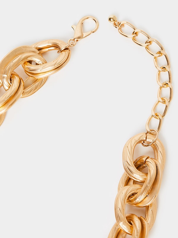 Chunky gold pendant necklace sale