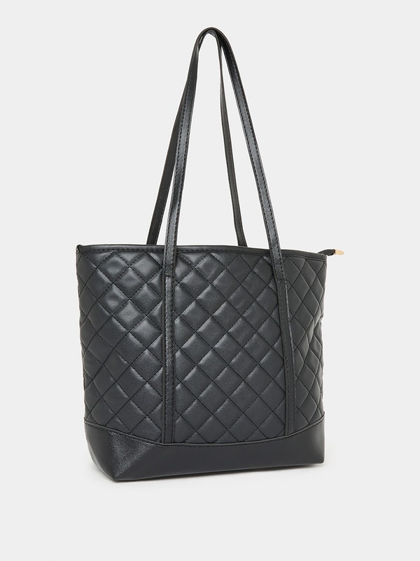 Quilted Shoulder Bag with Zip Closure | Styli