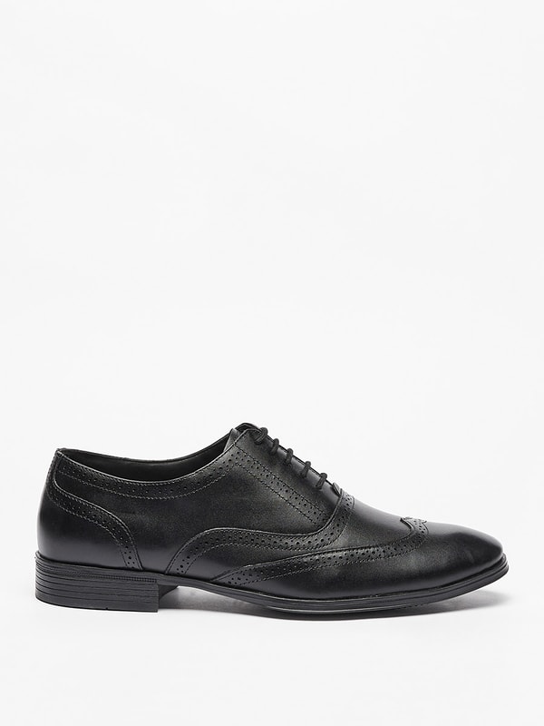 Oxford top lace up