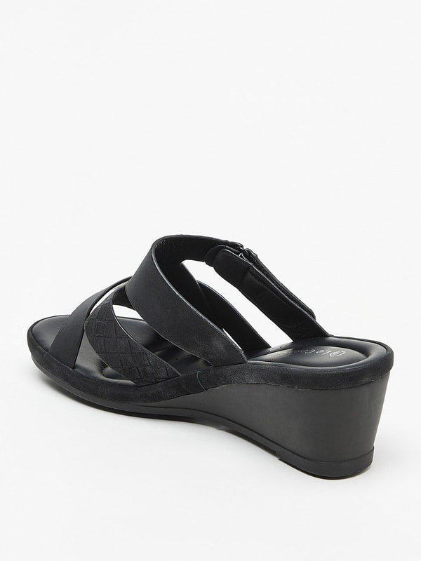 Naturalizer vivian wedge sandals 2025