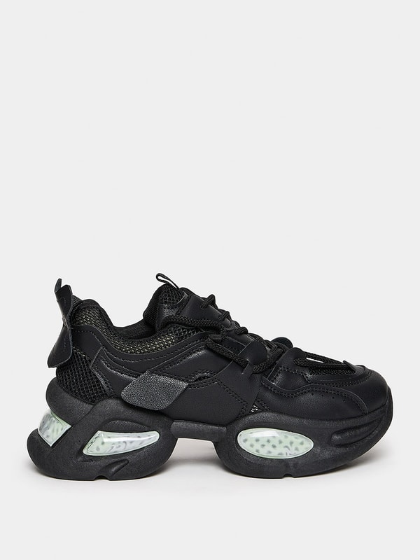 Buy Chunky Shaped Breathable Sneakers Black For Women Styli UAE