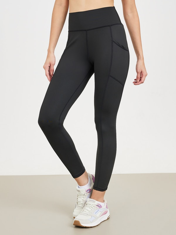 Tights with zipper pockets store