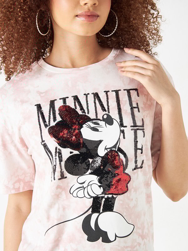 Buy Minnie Mouse Sequin Embellished Longline T Shirt White For Women Styli Saudi