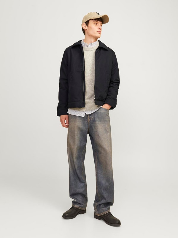 Buy Spread Collar Zip Through Bomber Jacket Black For Men | Styli Saudi